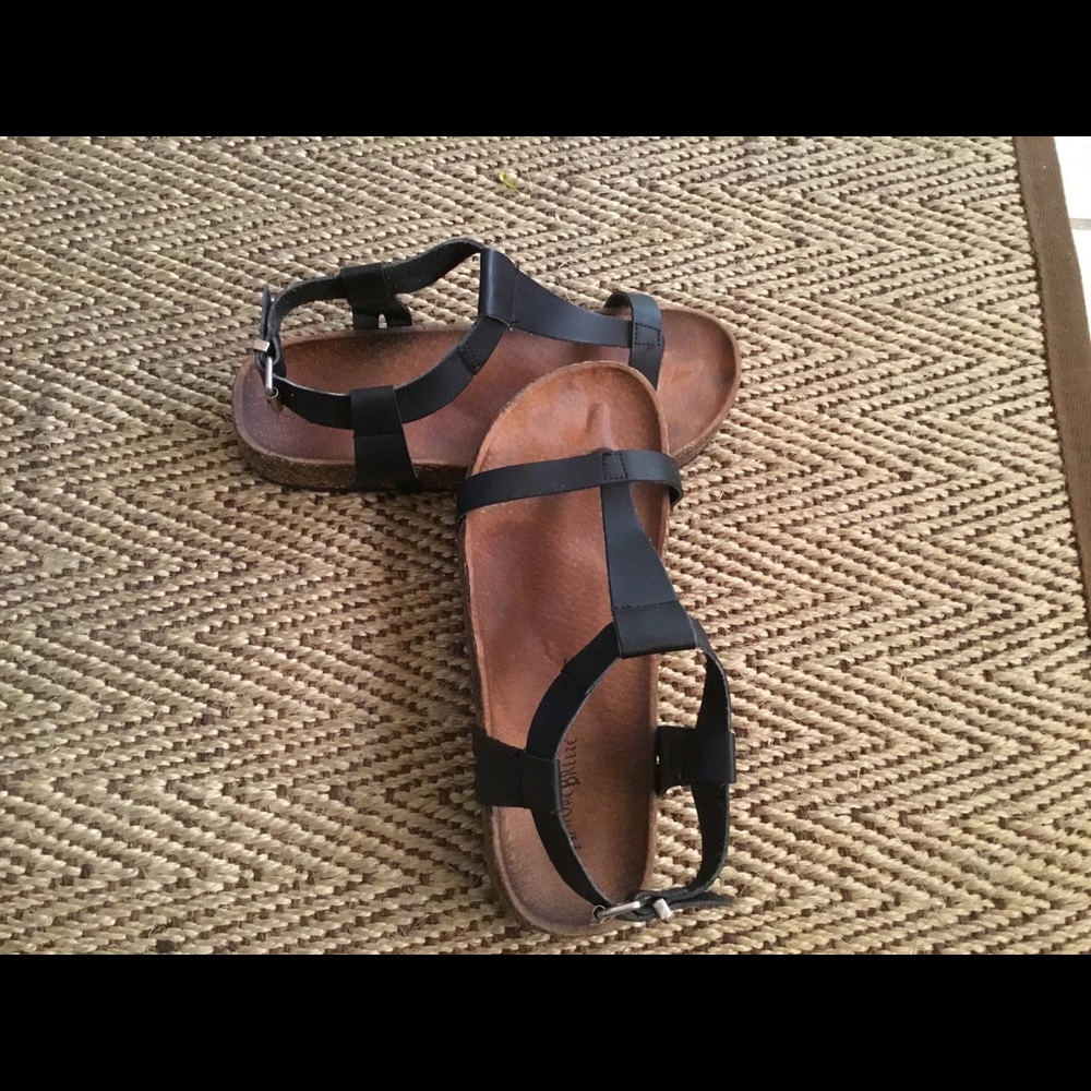 Black Sandals